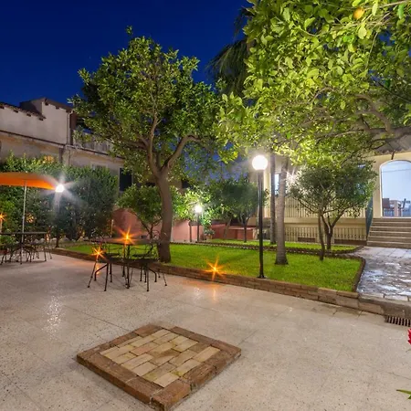 Villa Valverde Apartments E B&B Taormina Exterior photo